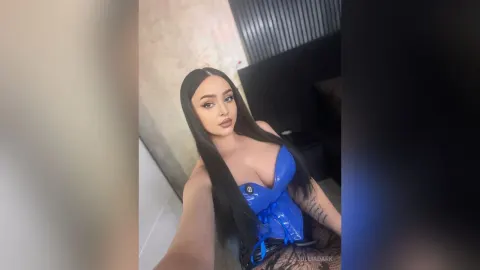 JulliaDark — Latex addiction