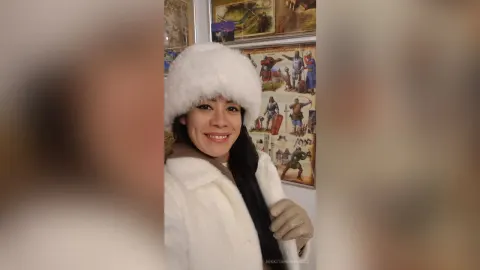 NikkitaHernandez — MORE OF HOLLYDAYS