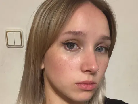 KarleenZlotnick cam model