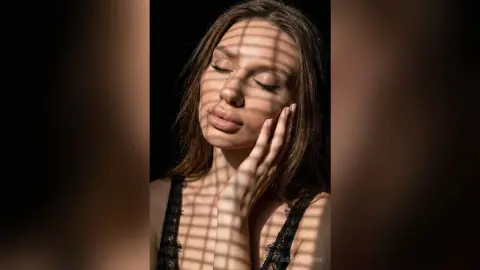GiselleThorne — Sun grid 