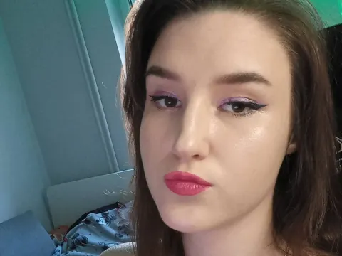 SuzannaConnally cam model