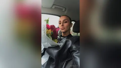 JanetShelton — Selfies