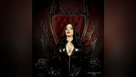 JesicaJonex — Queen of thrones