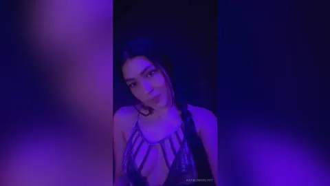 KatalinaVelvet — En el gym 