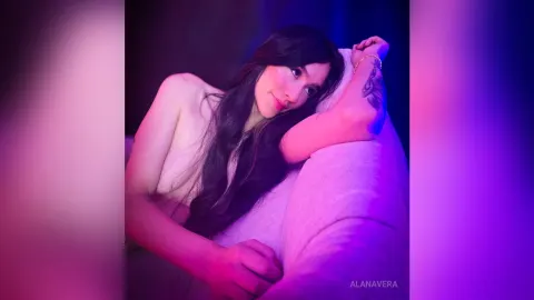 AlanaVera — Impossible to go unnoticed.