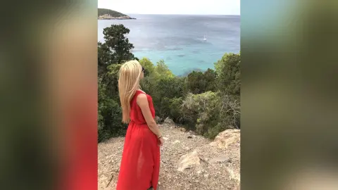 AmeliaGrandes — summer in ibiza 2018