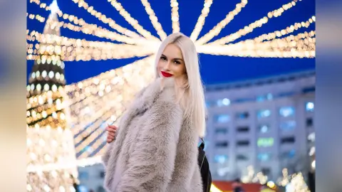 Megan — Looking for Santa ;)