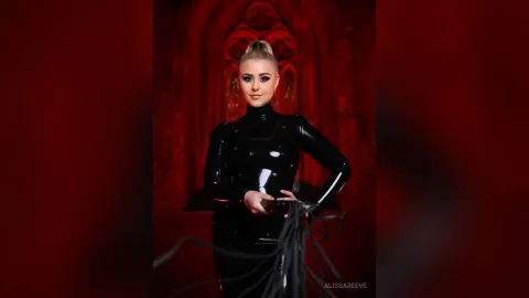 AlissaReeve — Latex Lover