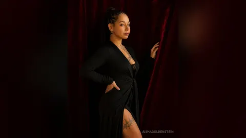 AishaGoldenstein — Lady vamp wanna punish u