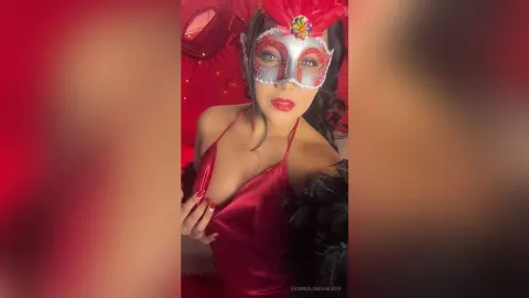 EvangelineWalker — “Velvet Burlesque” 💄