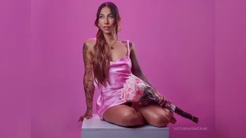 VictoriaFontaine — 🌹Rose