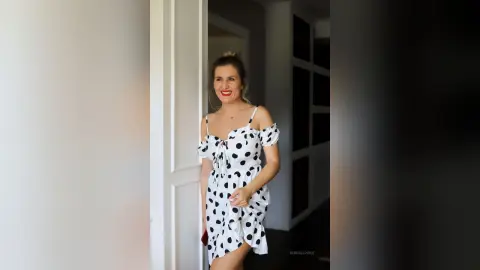 Kendall — i just wanna have fun!