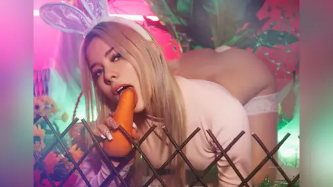 BellGrey — Happy Easter Day