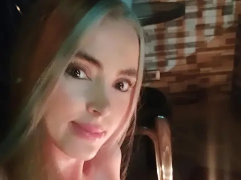 NicoleAngels — Streamate Photos