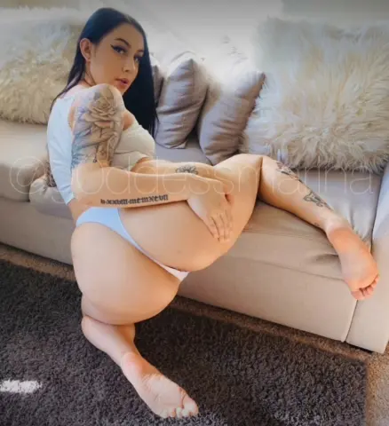 g0ddessmarina — Streamate Photos