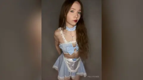 PollyPower — 🖤 Midnight Doll