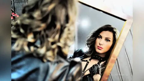 ValerieMantis — Beauty Mistress