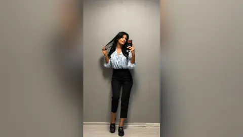 ZenoviaNoir — Selfie 🔥