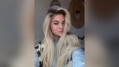 MileyCeleste — Gallery