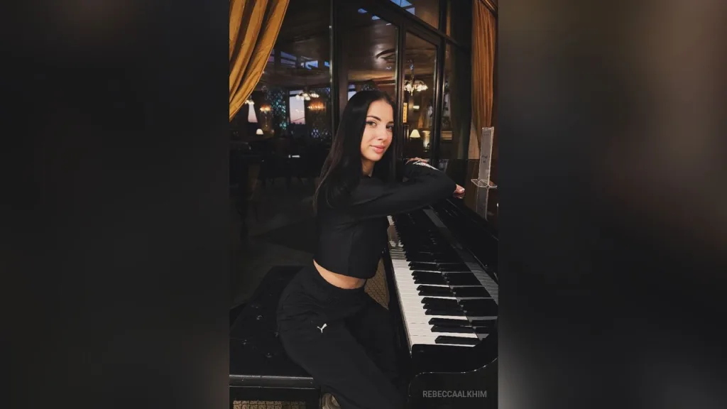 RebeccaAlkhim — Me