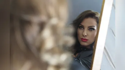 ValerieMantis — Beauty Mistress