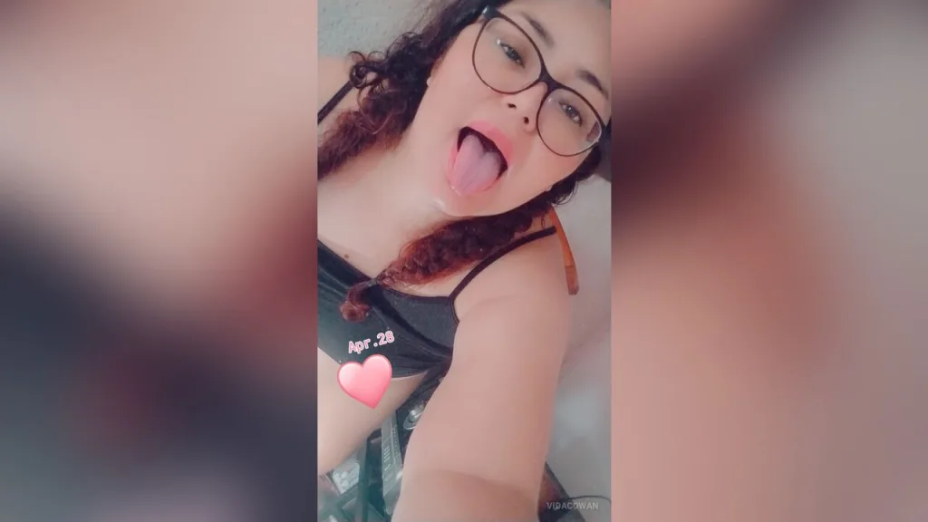 VidaCowan — Your sexy, curvy girl