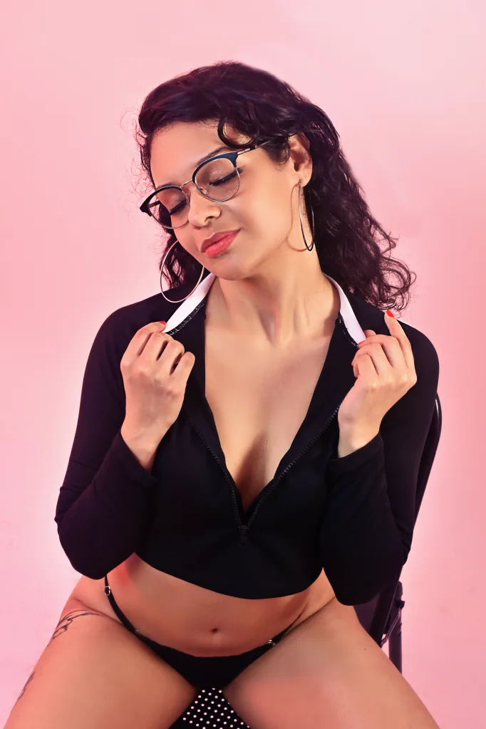 YumiDosantos — Streamate Photos