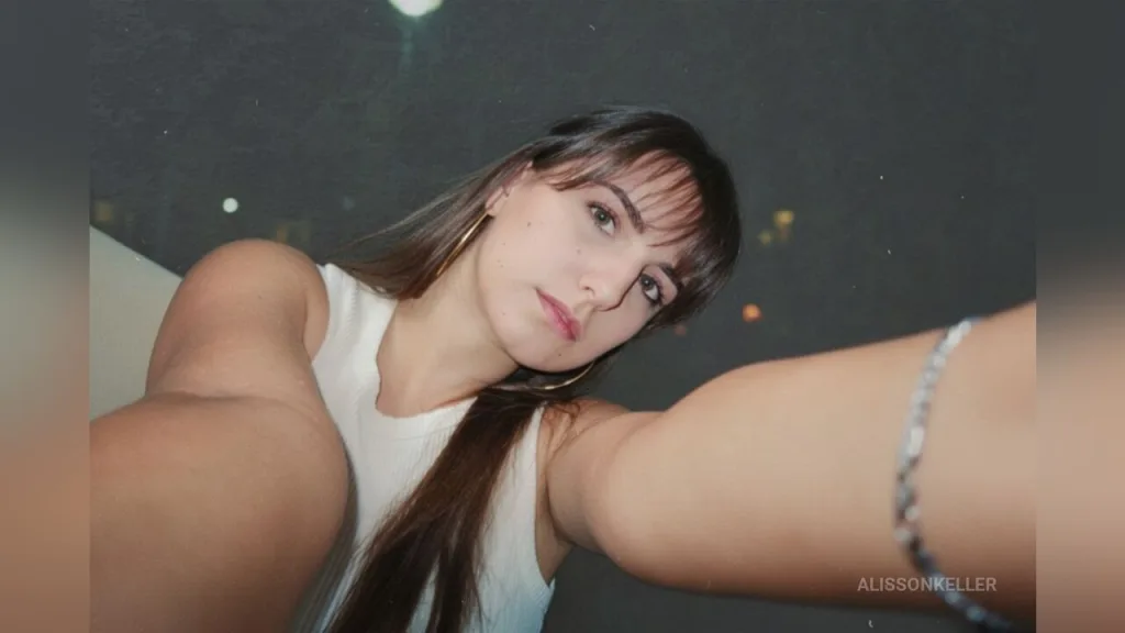 AlissonKeller — I am your Mistress.