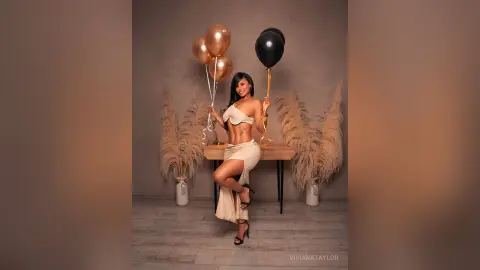 VivianaTaylor — .