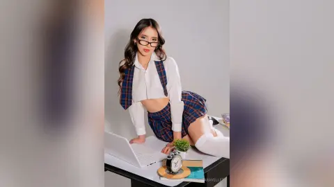 ZaraVellet — Naughty schoolgirl