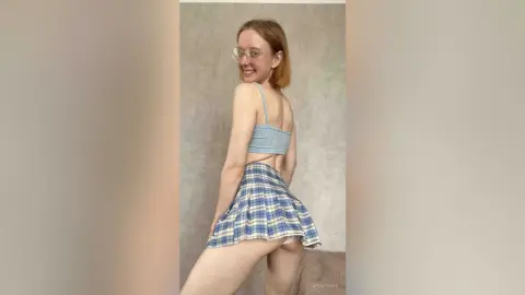 EvaLikkis — school girl