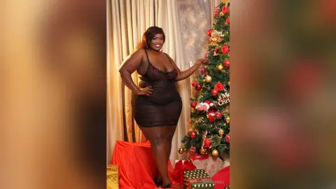 SashaVibez — 🎄🎄
