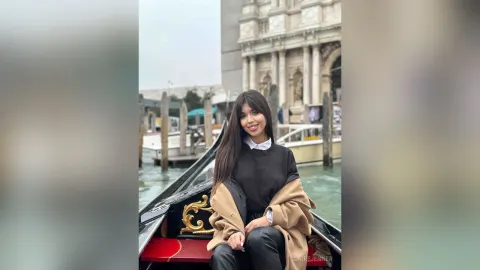 ClaireJenner — Once upon a time in Venice!🤍