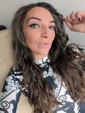 Roxy_Reed — Streamate Photos