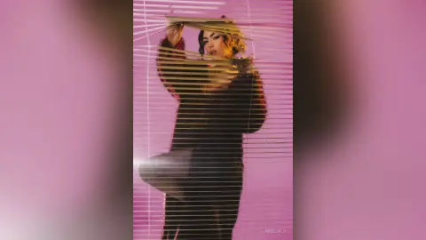 AmelyLu — Behind the shades