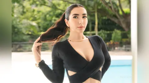 VickyBaez — Unstoppable!