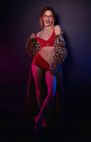 KikkoLee — Streamate Photos