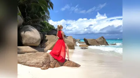 AmeliaGrandes — Seychelles babe