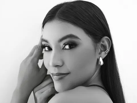 HallyMoon — LiveJasmin cam model