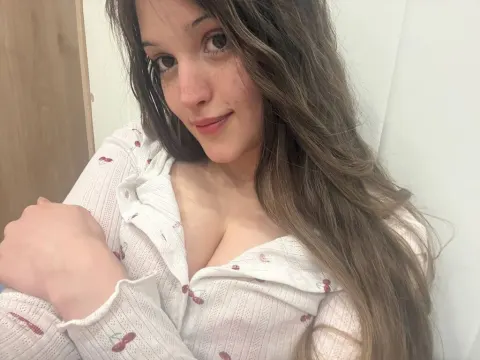 KamiSummers cam model