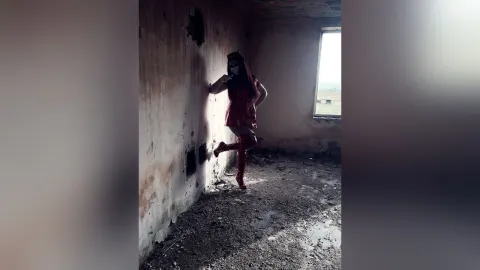 GeorgiaBlair — On your knees !
