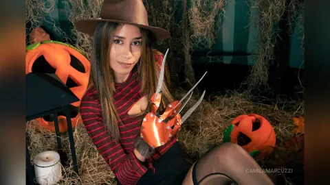 CamilaMarcuzzi — Halloween