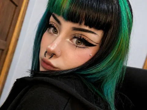 LolaGraves cam model