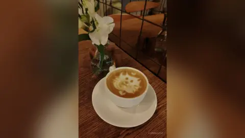 LorenLoiss — Work time ☕ 