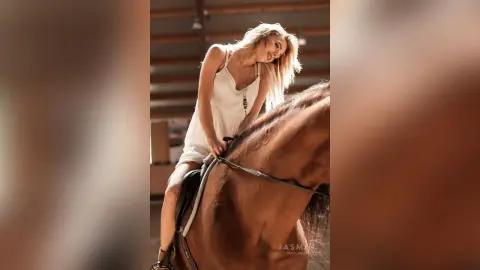 CarolineMayer — Horse ride:)