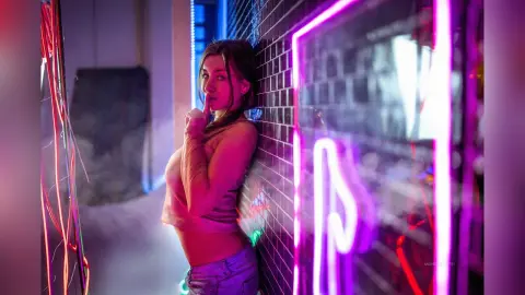 AnaHemsworth — sweety