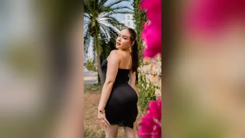 ValerieDamour — 💋