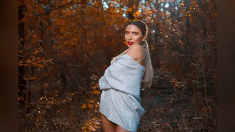 Katia — Autumn Leaves