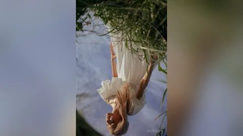 ChloeLeens — 𝚜𝚞𝚖𝚖𝚎𝚛𝚝𝚒𝚖𝚎