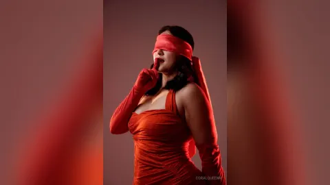 CoralQueenn — 🅢🅦🅘🅣🅒🅗